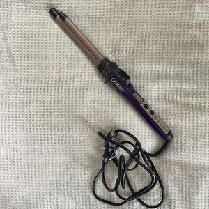 CONAIR curling iron